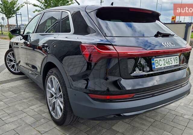 Черный Ауди E-Tron, объемом двигателя 0 л и пробегом 36 тыс. км за 26400 $, фото 26 на Automoto.ua
