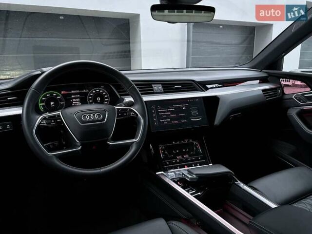 Черный Ауди E-Tron, объемом двигателя 0 л и пробегом 105 тыс. км за 35990 $, фото 35 на Automoto.ua