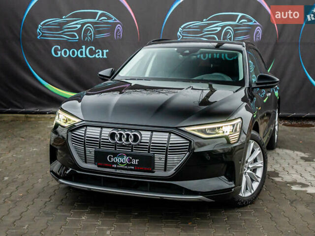 Чорний Ауді E-Tron, об'ємом двигуна 0 л та пробігом 75 тис. км за 29900 $, фото 7 на Automoto.ua