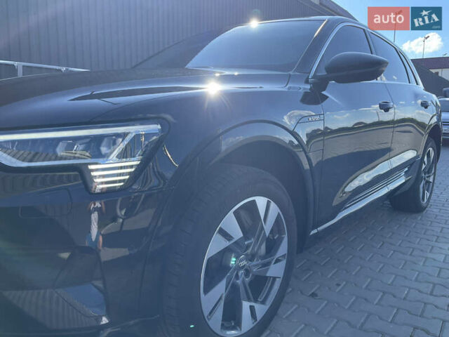 Черный Ауди E-Tron, объемом двигателя 0 л и пробегом 67 тыс. км за 29999 $, фото 20 на Automoto.ua