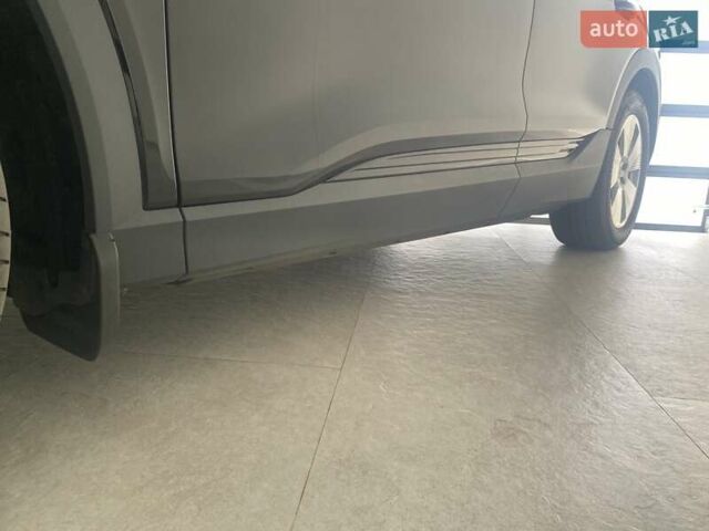 Черный Ауди E-Tron, объемом двигателя 0 л и пробегом 40 тыс. км за 29800 $, фото 10 на Automoto.ua