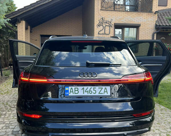Черный Ауди E-Tron, объемом двигателя 0 л и пробегом 133 тыс. км за 28000 $, фото 15 на Automoto.ua