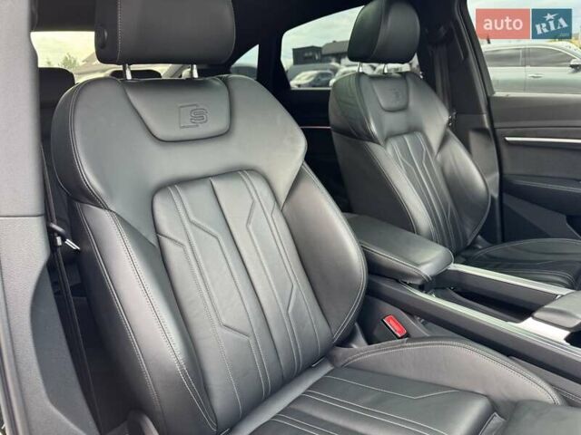 Черный Ауди E-Tron, объемом двигателя 0 л и пробегом 85 тыс. км за 30900 $, фото 40 на Automoto.ua