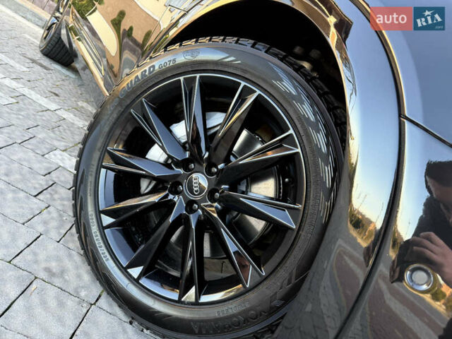 Чорний Ауді E-Tron, об'ємом двигуна 0 л та пробігом 150 тис. км за 26999 $, фото 13 на Automoto.ua