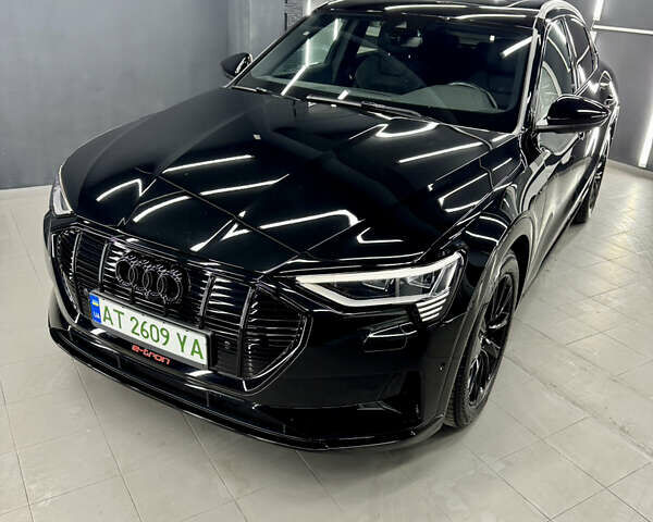 Черный Ауди E-Tron, объемом двигателя 0 л и пробегом 38 тыс. км за 39999 $, фото 4 на Automoto.ua