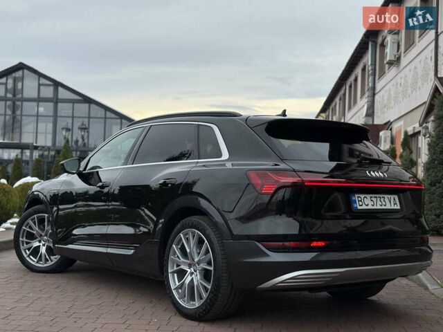 Чорний Ауді E-Tron, об'ємом двигуна 0 л та пробігом 51 тис. км за 31499 $, фото 28 на Automoto.ua