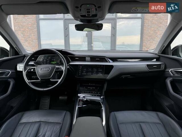 Черный Ауди E-Tron, объемом двигателя 0 л и пробегом 130 тыс. км за 22300 $, фото 42 на Automoto.ua