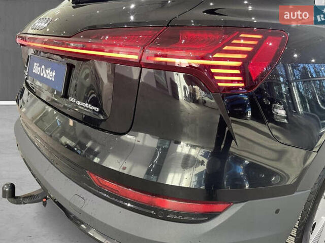 Черный Ауди E-Tron, объемом двигателя 0 л и пробегом 125 тыс. км за 21700 $, фото 8 на Automoto.ua