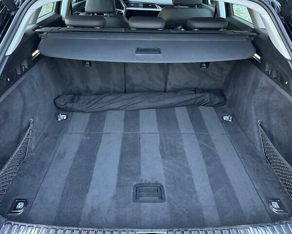 Чорний Ауді E-Tron, об'ємом двигуна 0 л та пробігом 253 тис. км за 24200 $, фото 65 на Automoto.ua