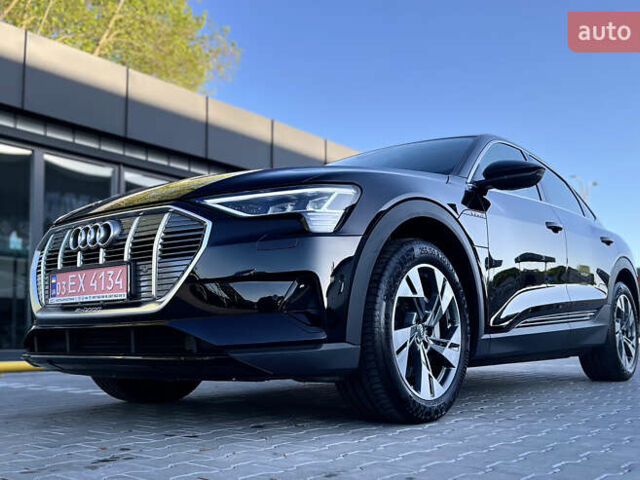 Чорний Ауді E-Tron, об'ємом двигуна 0 л та пробігом 81 тис. км за 26500 $, фото 1 на Automoto.ua