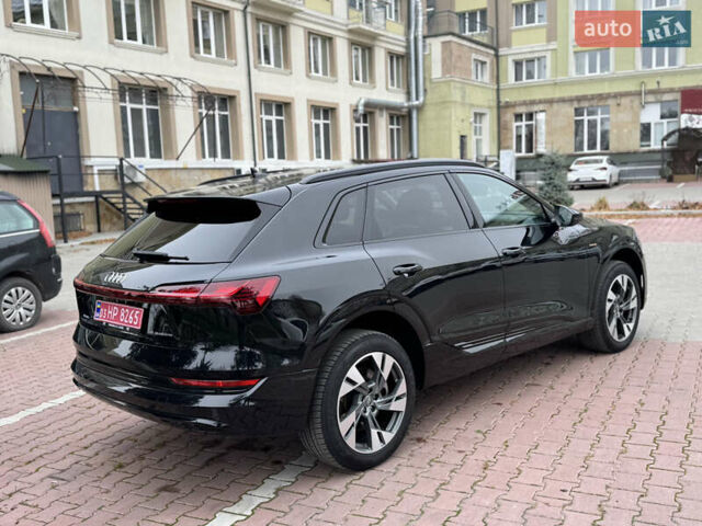 Черный Ауди E-Tron, объемом двигателя 0 л и пробегом 120 тыс. км за 26500 $, фото 10 на Automoto.ua