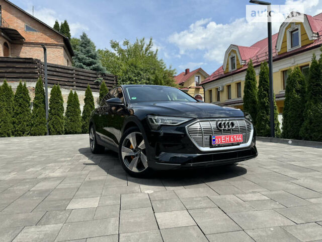 Чорний Ауді E-Tron, об'ємом двигуна 0 л та пробігом 72 тис. км за 34600 $, фото 1 на Automoto.ua