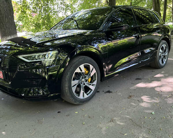 Черный Ауди E-Tron, объемом двигателя 0 л и пробегом 199 тыс. км за 27999 $, фото 15 на Automoto.ua