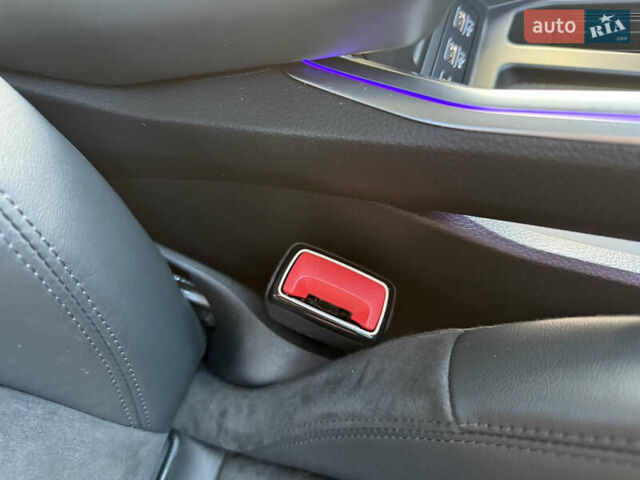 Чорний Ауді E-Tron, об'ємом двигуна 0 л та пробігом 150 тис. км за 26999 $, фото 94 на Automoto.ua