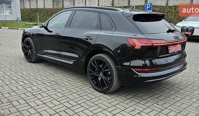 Чорний Ауді E-Tron, об'ємом двигуна 0 л та пробігом 120 тис. км за 33500 $, фото 25 на Automoto.ua