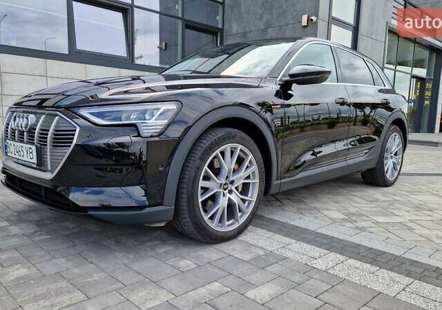 Черный Ауди E-Tron, объемом двигателя 0 л и пробегом 36 тыс. км за 26000 $, фото 52 на Automoto.ua