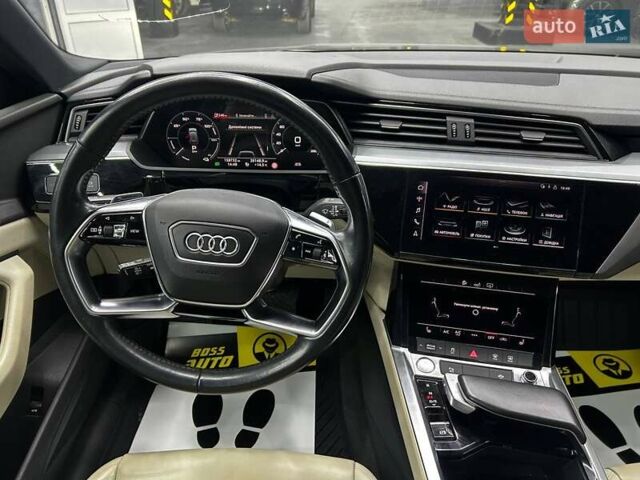 Чорний Ауді E-Tron, об'ємом двигуна 0 л та пробігом 148 тис. км за 26000 $, фото 13 на Automoto.ua