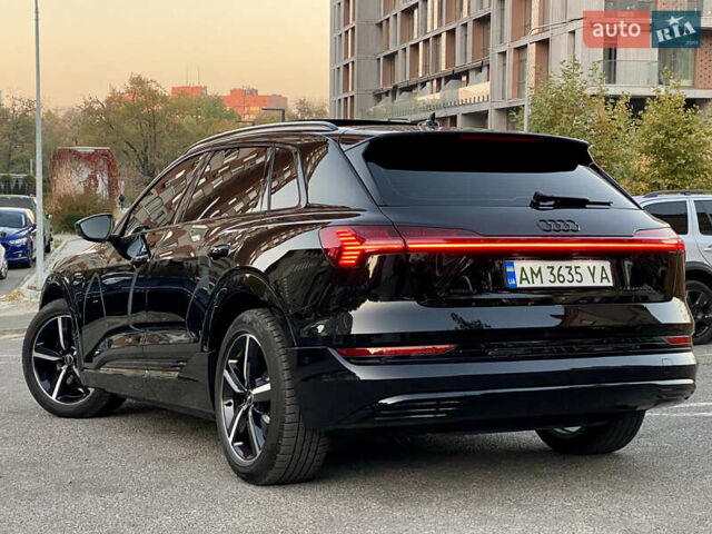 Черный Ауди E-Tron, объемом двигателя 0 л и пробегом 65 тыс. км за 29900 $, фото 46 на Automoto.ua