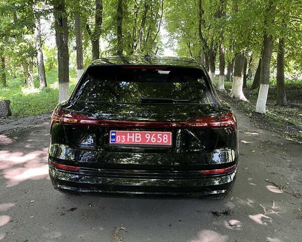 Черный Ауди E-Tron, объемом двигателя 0 л и пробегом 199 тыс. км за 27999 $, фото 21 на Automoto.ua