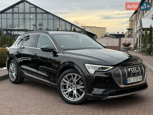Чорний Ауді E-Tron, об'ємом двигуна 0 л та пробігом 51 тис. км за 31499 $, фото 17 на Automoto.ua