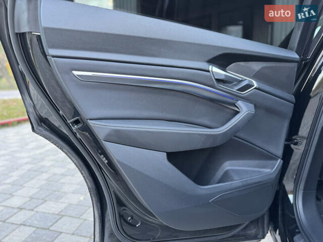 Ауди E-Tron 2020 в Тернополе на Automoto.ua Черный Ауди E-Tron, объемом двигателя 0 л и пробегом 161 тыс. км за 29400 $, фото 40 на Automoto.ua