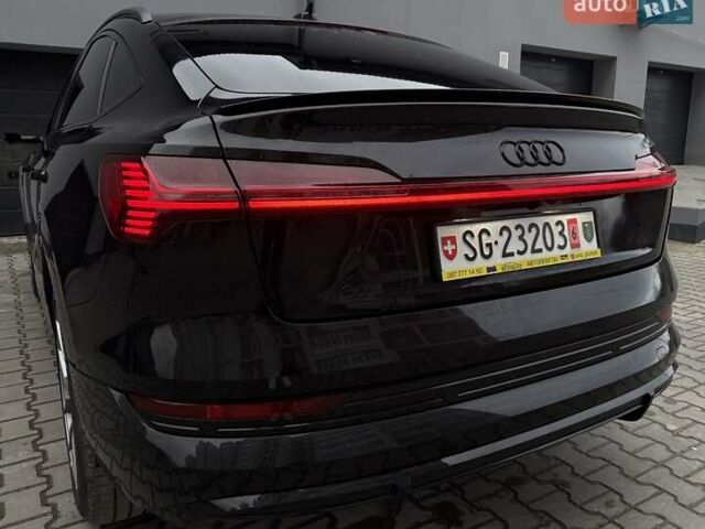 Черный Ауди E-Tron, объемом двигателя 0 л и пробегом 105 тыс. км за 35990 $, фото 12 на Automoto.ua