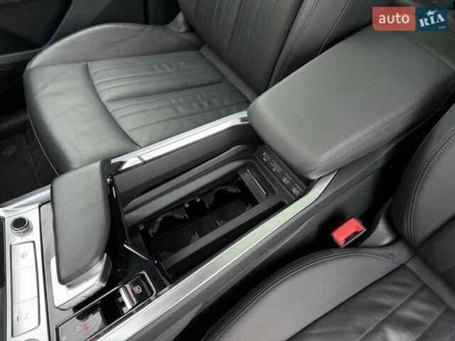 Черный Ауди E-Tron, объемом двигателя 0 л и пробегом 130 тыс. км за 22300 $, фото 47 на Automoto.ua