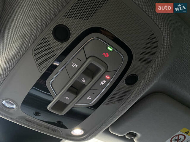 Черный Ауди E-Tron, объемом двигателя 0 л и пробегом 65 тыс. км за 29900 $, фото 21 на Automoto.ua