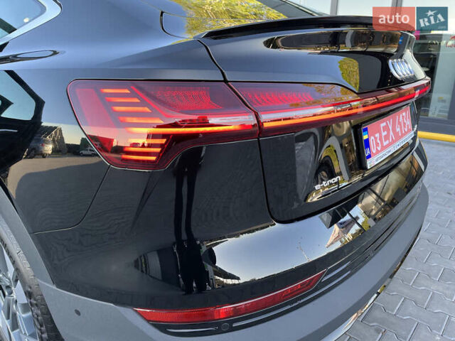 Чорний Ауді E-Tron, об'ємом двигуна 0 л та пробігом 81 тис. км за 26500 $, фото 29 на Automoto.ua