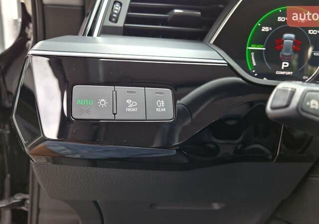 Черный Ауди E-Tron, объемом двигателя 0 л и пробегом 36 тыс. км за 26000 $, фото 27 на Automoto.ua