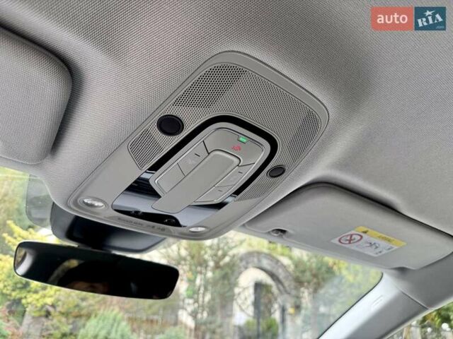 Чорний Ауді E-Tron, об'ємом двигуна 0 л та пробігом 159 тис. км за 24500 $, фото 92 на Automoto.ua