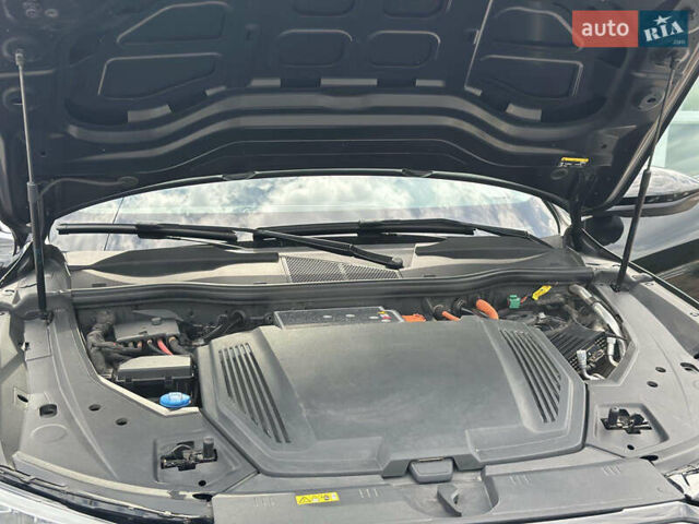 Черный Ауди E-Tron, объемом двигателя 0 л и пробегом 130 тыс. км за 26500 $, фото 32 на Automoto.ua