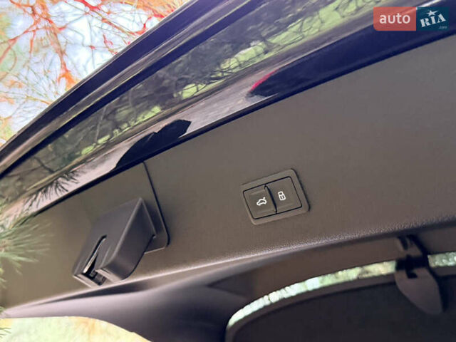 Черный Ауди E-Tron, объемом двигателя 0 л и пробегом 155 тыс. км за 33300 $, фото 29 на Automoto.ua