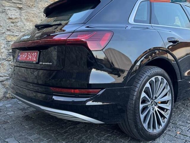 Чорний Ауді E-Tron, об'ємом двигуна 0 л та пробігом 253 тис. км за 24200 $, фото 15 на Automoto.ua