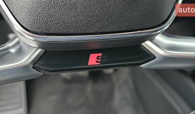 Чорний Ауді E-Tron, об'ємом двигуна 0 л та пробігом 120 тис. км за 33500 $, фото 74 на Automoto.ua