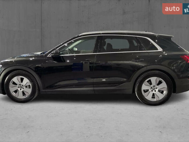 Черный Ауди E-Tron, объемом двигателя 0 л и пробегом 125 тыс. км за 21700 $, фото 4 на Automoto.ua