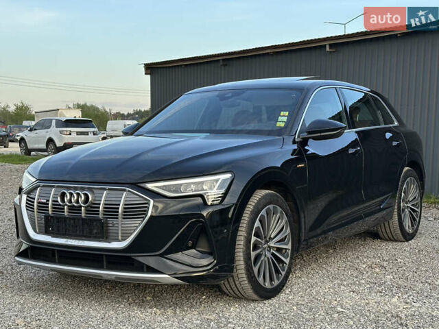 Чорний Ауді E-Tron, об'ємом двигуна 0 л та пробігом 75 тис. км за 31499 $, фото 1 на Automoto.ua