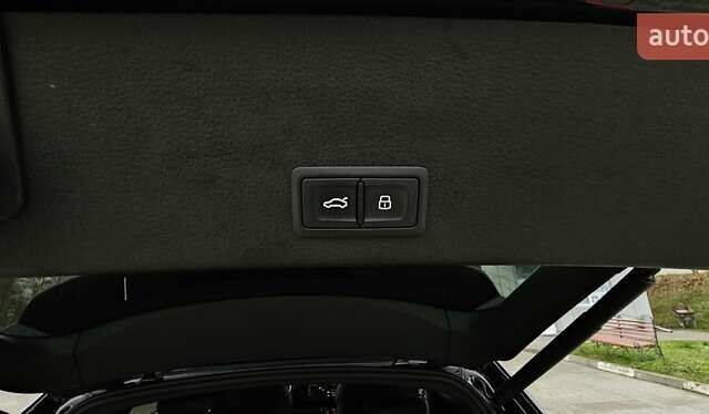 Чорний Ауді E-Tron, об'ємом двигуна 0 л та пробігом 120 тис. км за 33500 $, фото 97 на Automoto.ua