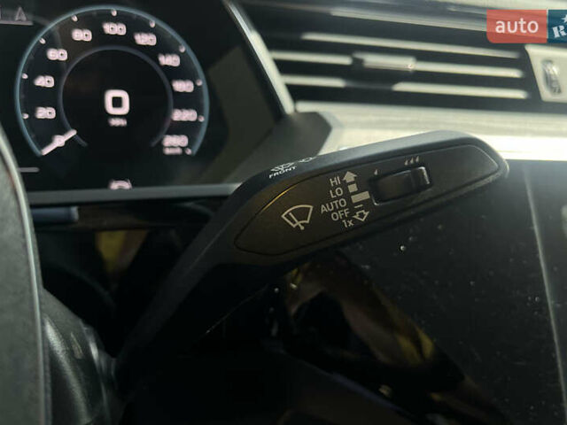 Черный Ауди E-Tron, объемом двигателя 0 л и пробегом 143 тыс. км за 29999 $, фото 25 на Automoto.ua