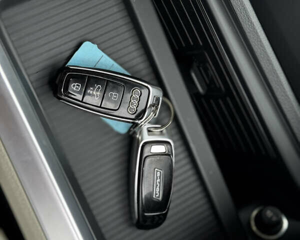 Ауди E-Tron 2020 в Житомире на Automoto.ua Черный Ауди E-Tron, объемом двигателя 0 л и пробегом 120 тыс. км за 21999 $, фото 77 на Automoto.ua