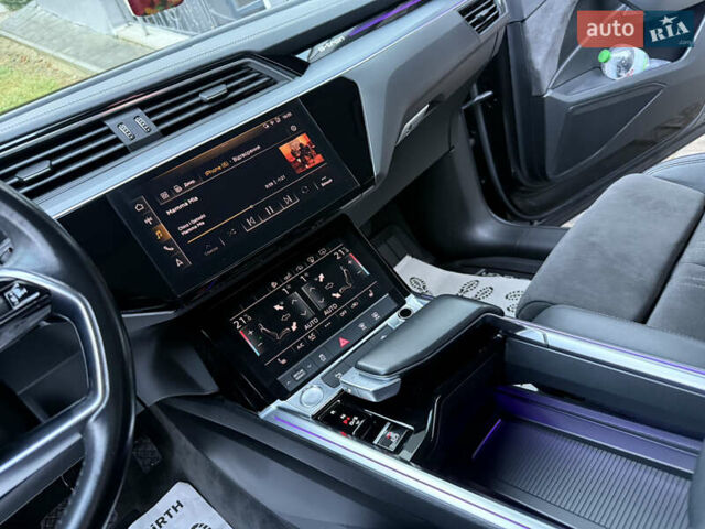 Черный Ауди E-Tron, объемом двигателя 0 л и пробегом 150 тыс. км за 27499 $, фото 51 на Automoto.ua