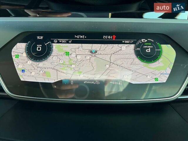 Чорний Ауді E-Tron, об'ємом двигуна 0 л та пробігом 160 тис. км за 26799 $, фото 42 на Automoto.ua