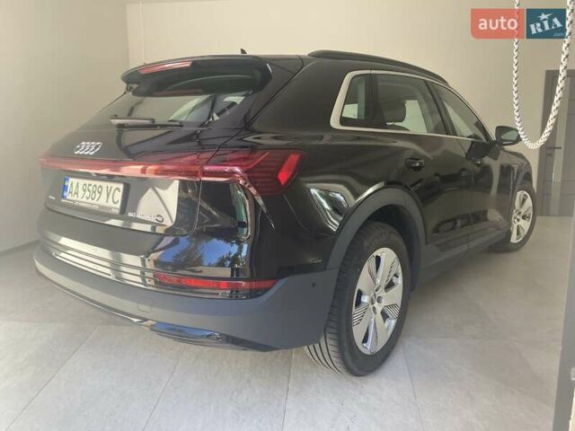 Черный Ауди E-Tron, объемом двигателя 0 л и пробегом 40 тыс. км за 29800 $, фото 4 на Automoto.ua