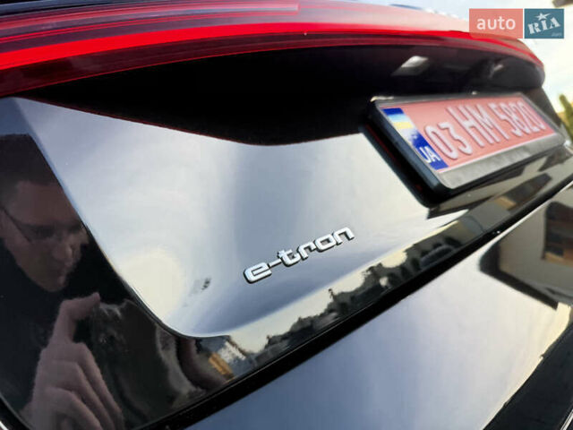 Чорний Ауді E-Tron, об'ємом двигуна 0 л та пробігом 150 тис. км за 25900 $, фото 47 на Automoto.ua