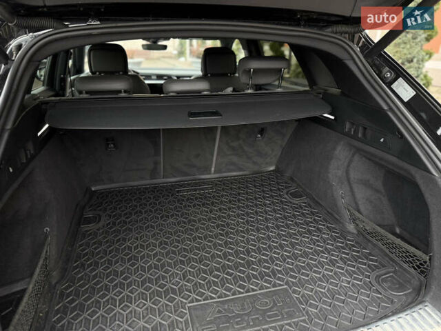 Чорний Ауді E-Tron, об'ємом двигуна 0 л та пробігом 51 тис. км за 31499 $, фото 50 на Automoto.ua