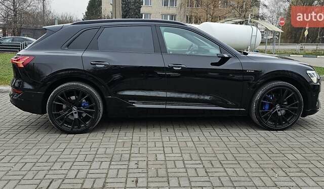 Чорний Ауді E-Tron, об'ємом двигуна 0 л та пробігом 120 тис. км за 33500 $, фото 40 на Automoto.ua