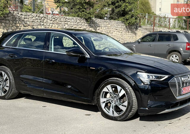 Черный Ауди E-Tron, объемом двигателя 0 л и пробегом 146 тыс. км за 27000 $, фото 7 на Automoto.ua