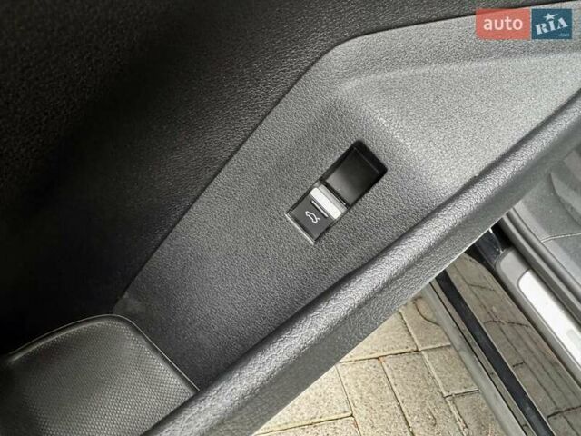 Черный Ауди E-Tron, объемом двигателя 0 л и пробегом 159 тыс. км за 24000 $, фото 73 на Automoto.ua