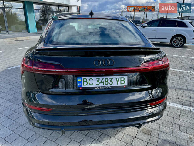 Чорний Ауді E-Tron, об'ємом двигуна 0 л та пробігом 85 тис. км за 32800 $, фото 8 на Automoto.ua
