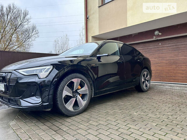 Чорний Ауді E-Tron, об'ємом двигуна 0 л та пробігом 53 тис. км за 43900 $, фото 5 на Automoto.ua